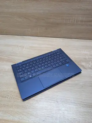 New Laptop HP Elite Dragonfly G2 16GB Intel Core i7 SSD 256GB