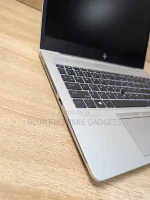 Laptop HP EliteBook 745 G5 8GB AMD Ryzen 7 SSD 256GB
