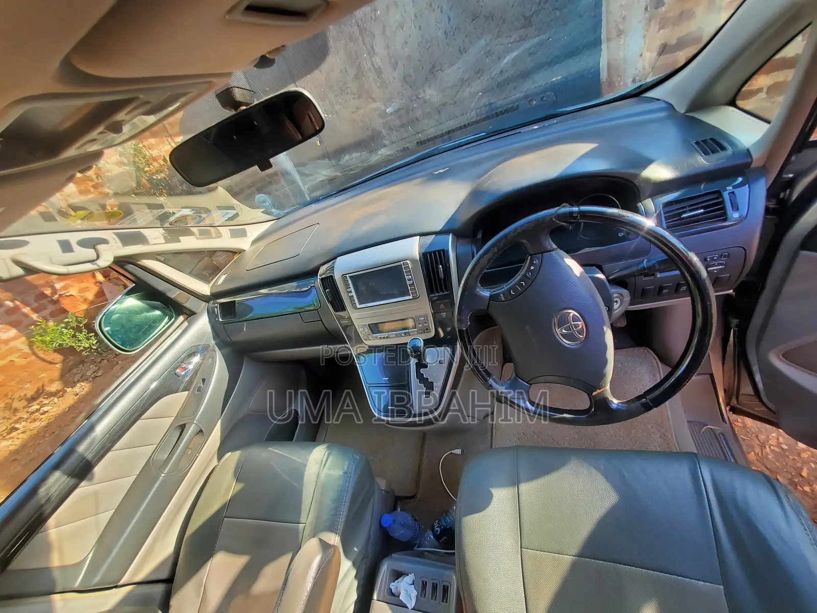 Toyota Alphard 2008 Silver