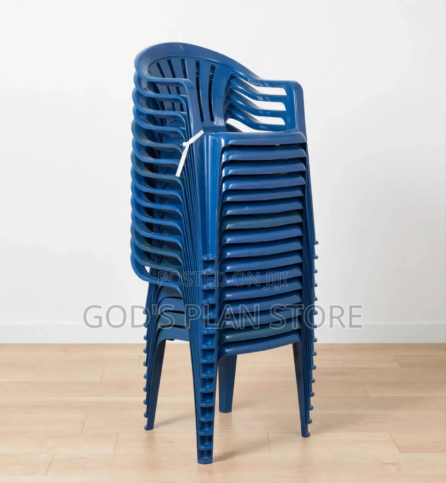 Easy to Clean Heavy Duty Stackable Blue Armrest Plastic Chairs