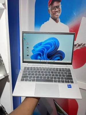 New Laptop HP EliteBook 840 G8 8GB Intel Core i5 SSD 256GB