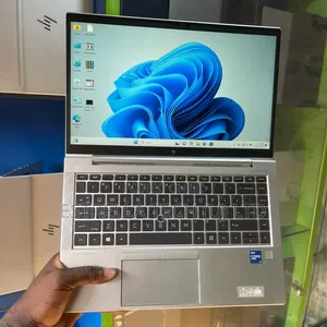 New Laptop HP EliteBook 840 G8 8GB Intel Core i5 SSD 256GB