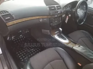 Mercedes-Benz E320 2003 Silver