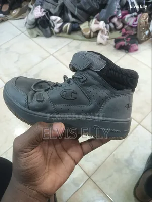 Shoes for Childrens