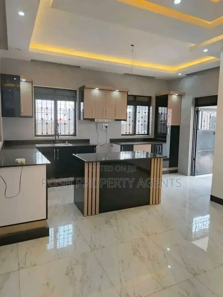 5bdrm Duplex in Munyonyo, Central Division for rent