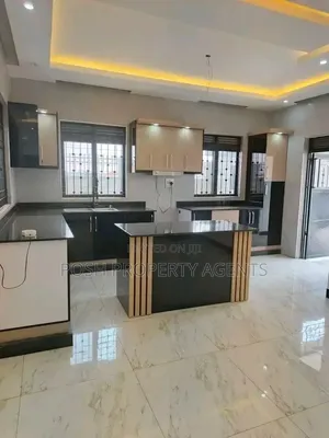 5bdrm Duplex in Munyonyo, Central Division for rent