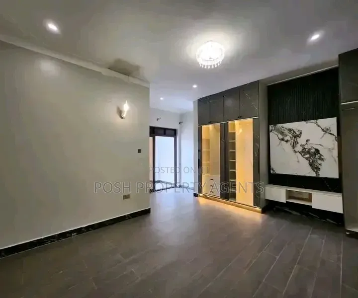 5bdrm Duplex in Munyonyo, Central Division for rent