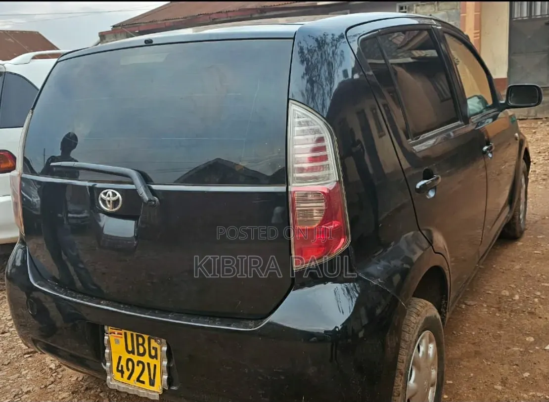 Toyota Passo 1.0 FWD 2007 Black
