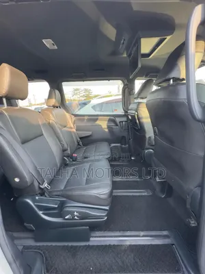 Toyota Noah 2017 White