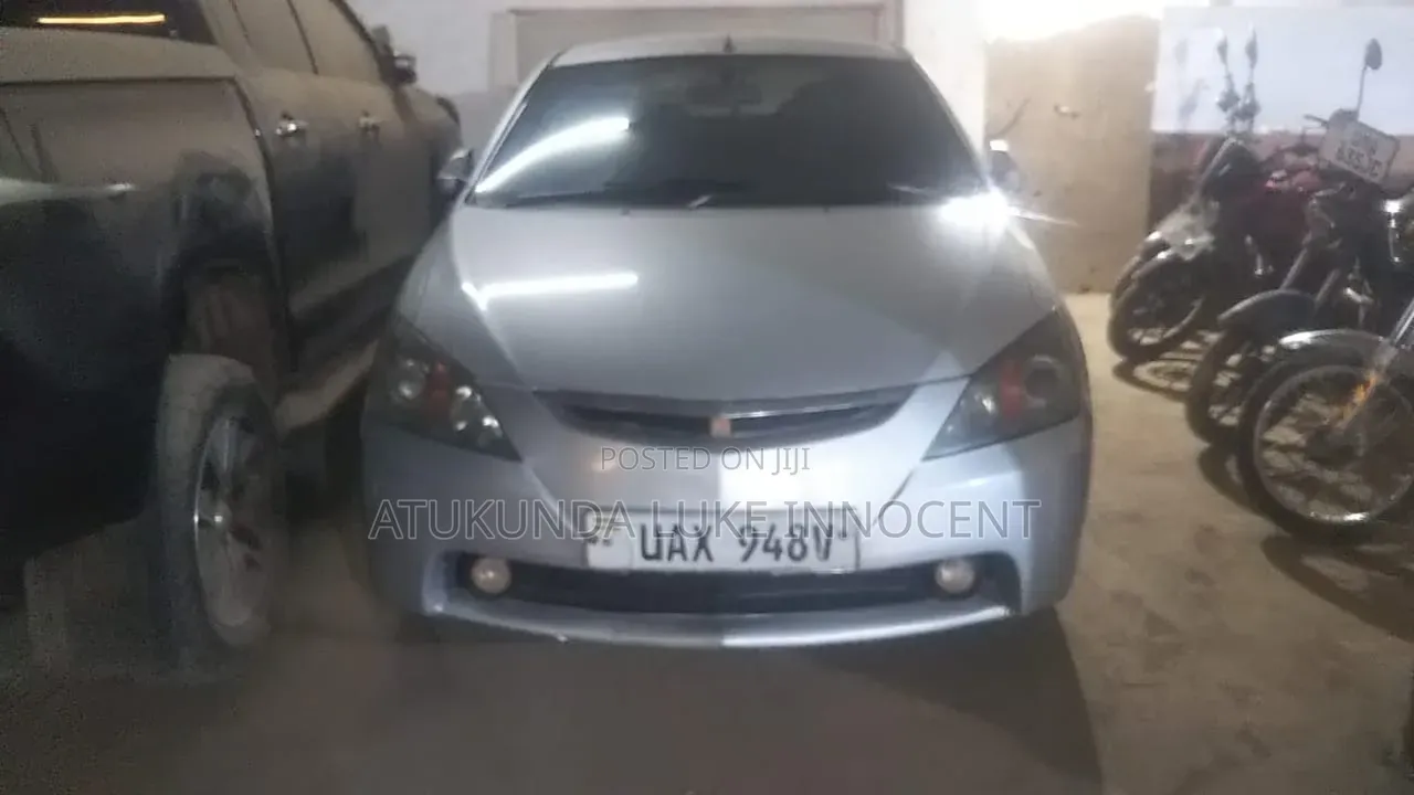 Toyota Will 2001 Silver