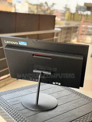 Desktop Computer Lenovo ThinkCentre 24 8GB Intel Core i5 SSD 256GB