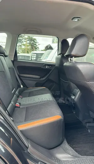 Subaru Forester 2017 Gray