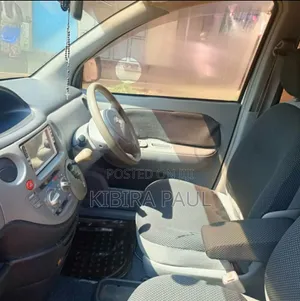 Toyota Sienta 2008 White