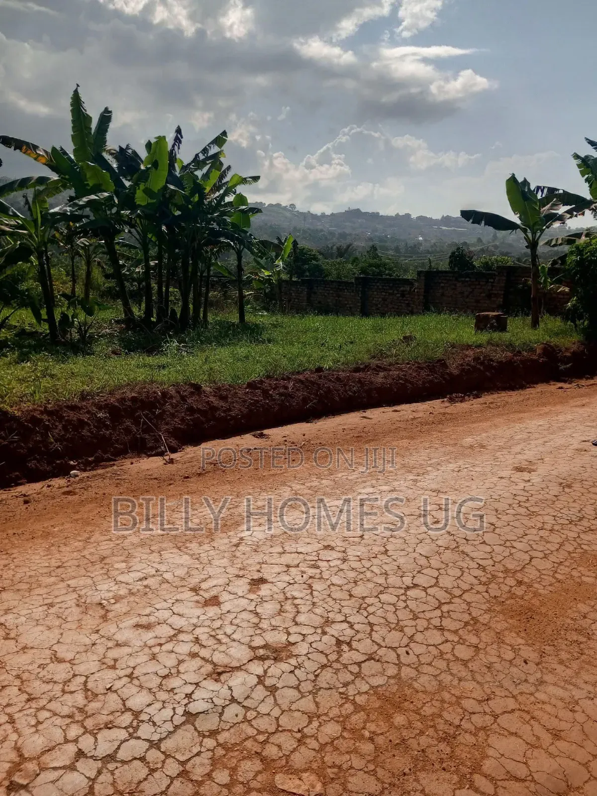 Prime Plot for Sale Located in Akright-Bwebajja