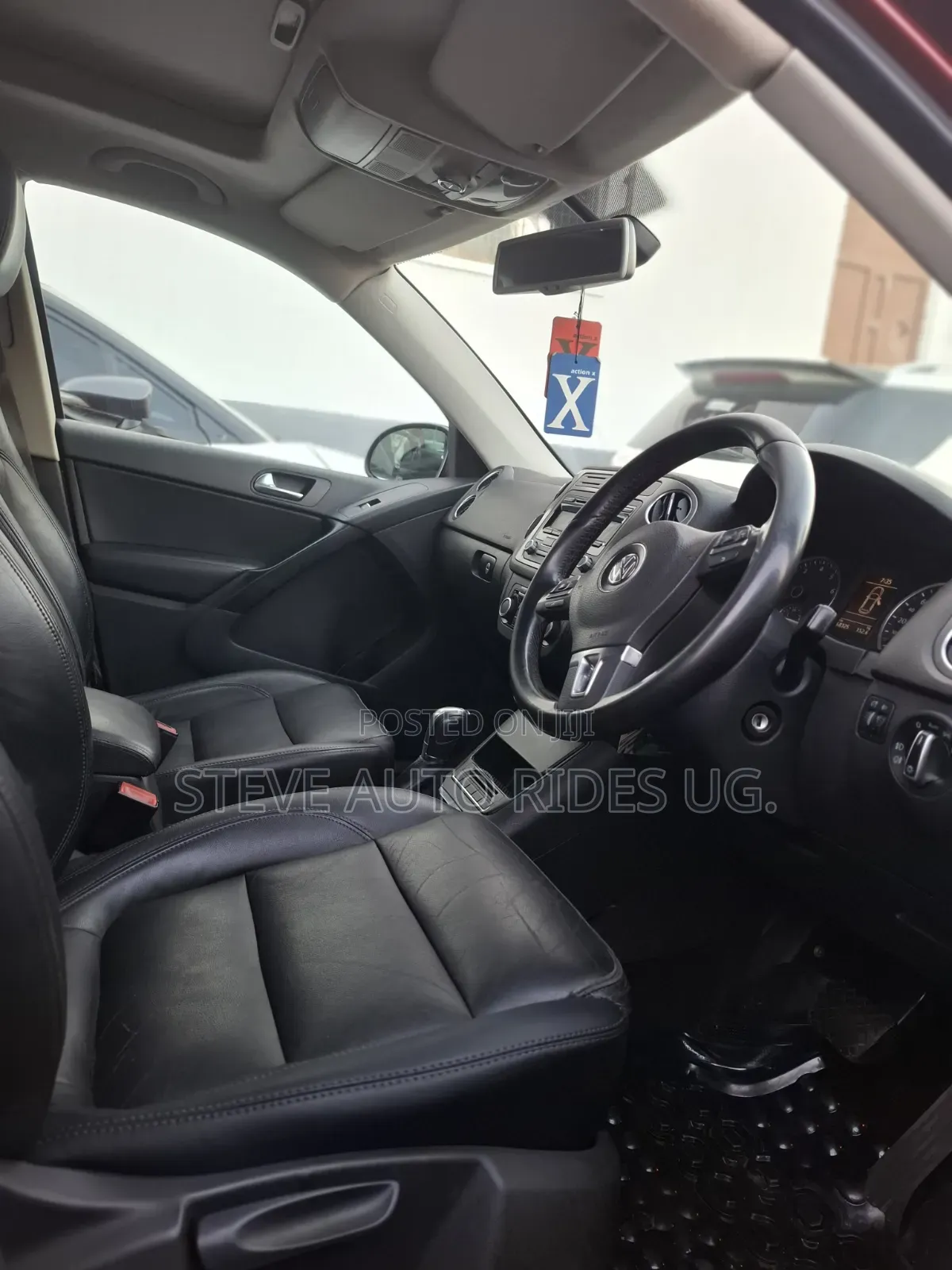 Toyota Noah 2009 Silver