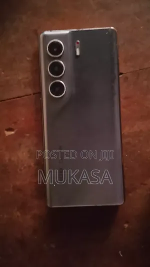 Tecno Camon 40 Pro 4G 256 GB Gray