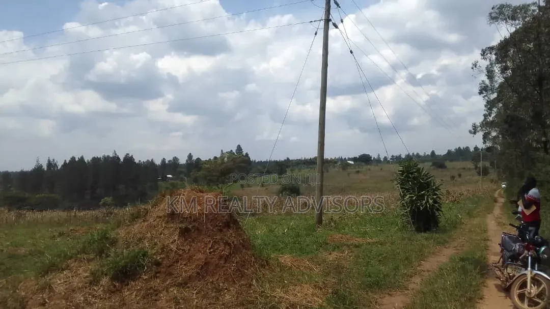 21 Acres at Namayumba, Hoima Road