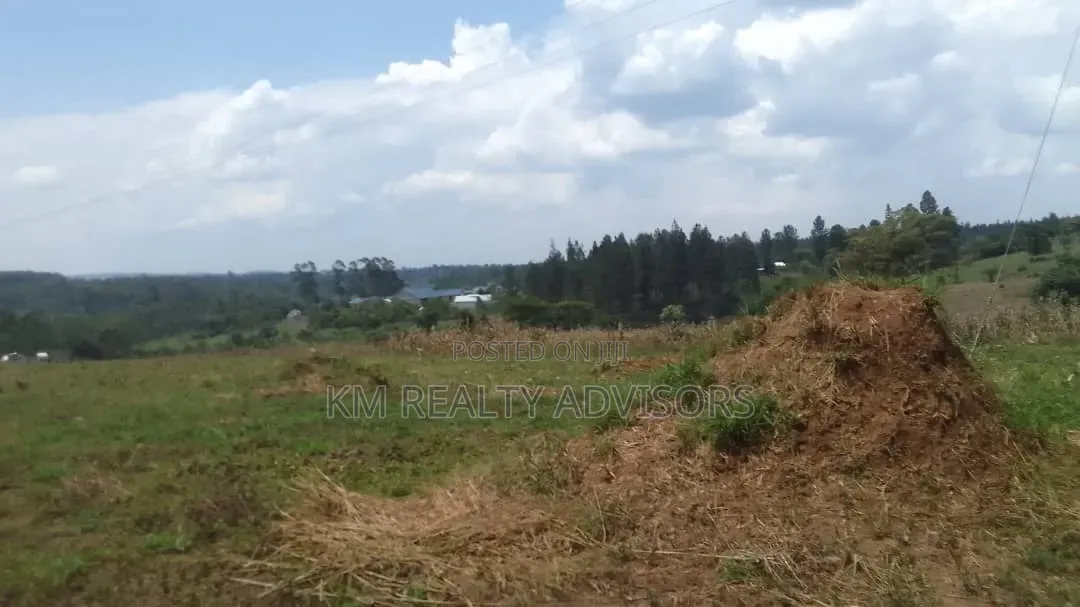 21 Acres at Namayumba, Hoima Road