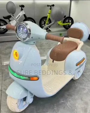 Mato Rechargeable Vespa