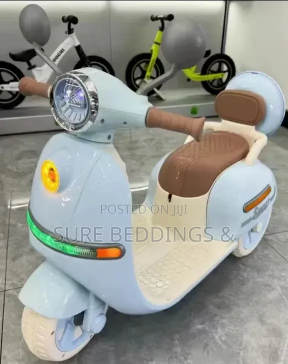 Mato Rechargeable Vespa