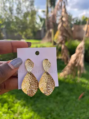 Golden Ripple Earrings for Ladies