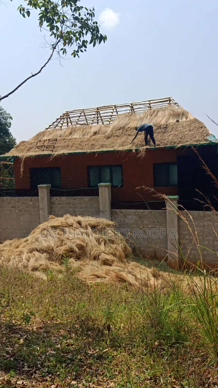 Thatch Houses, Gazebos Pergolas