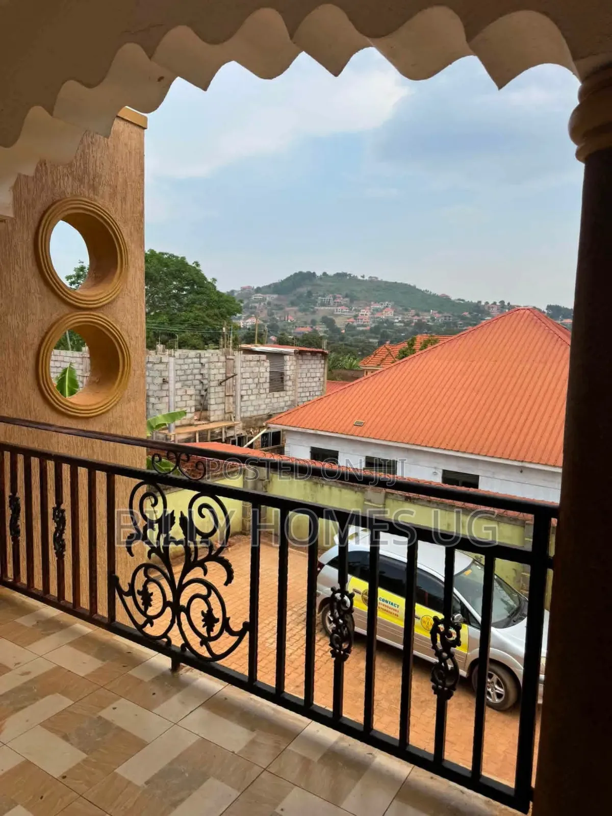 Mini Flat in Ssisa for sale