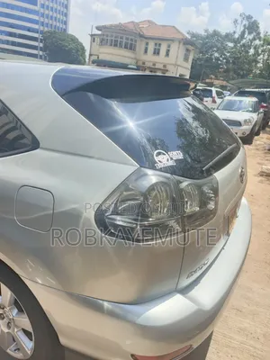 Toyota Harrier 2006 Silver