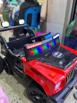 4x4 Off-Road Electric Ride-on Toy Jeep