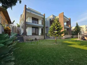 5bdrm Mansion in Ssisa for sale
