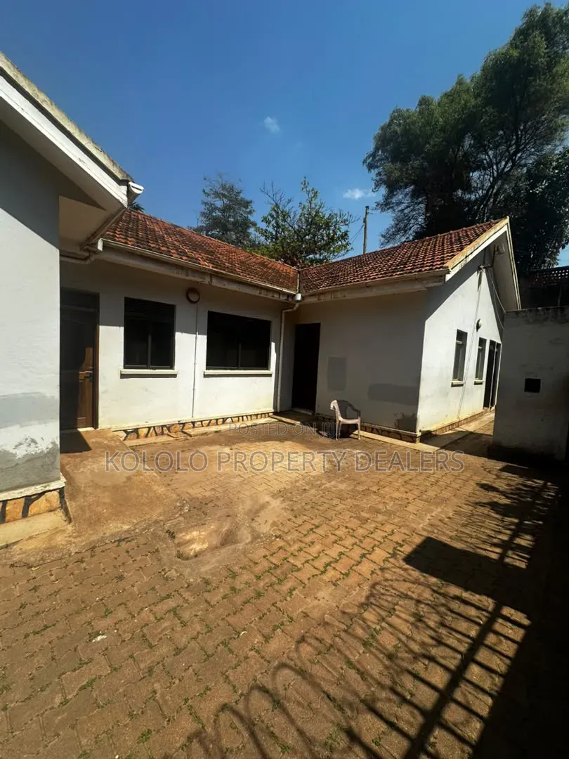 5bdrm Bungalow in Naguru, Central Division for sale