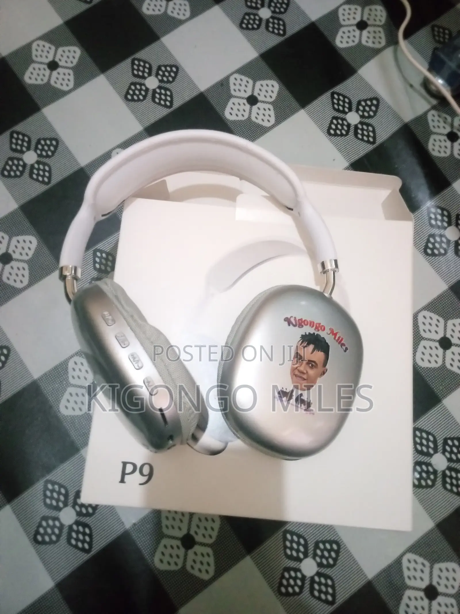 P9 Headphones