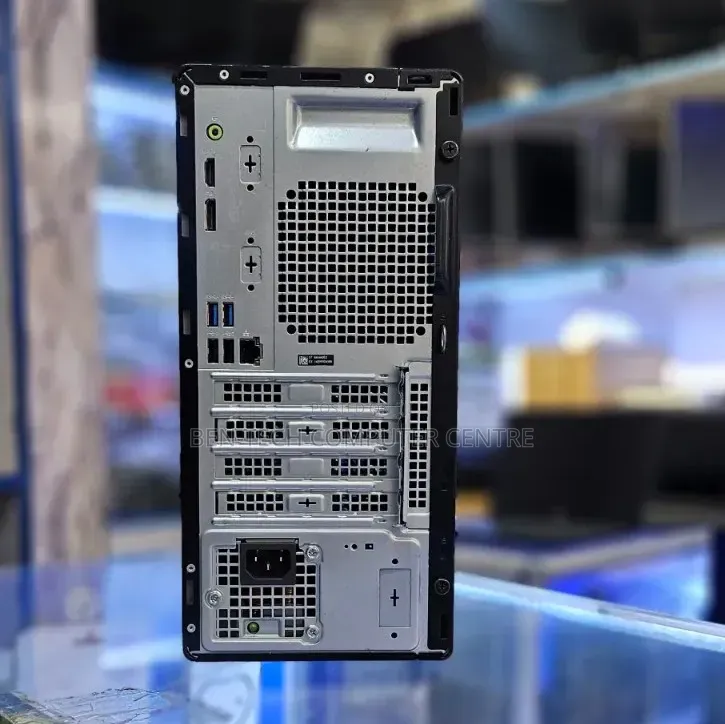 Desktop Computer Dell OptiPlex 3000 MT 4GB Intel Core i5 SSD 256GB