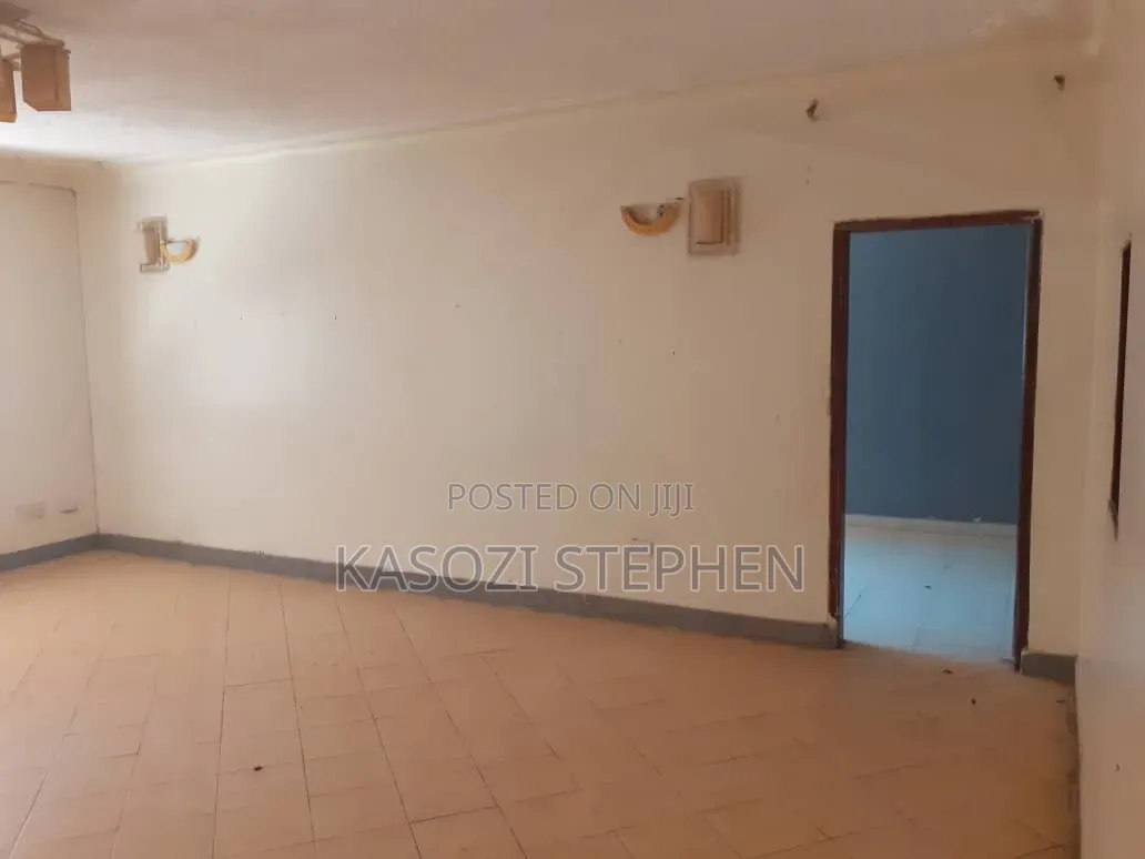 4bdrm House in Makindye for rent