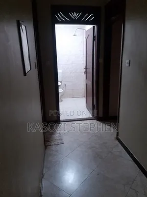 4bdrm House in Makindye for rent
