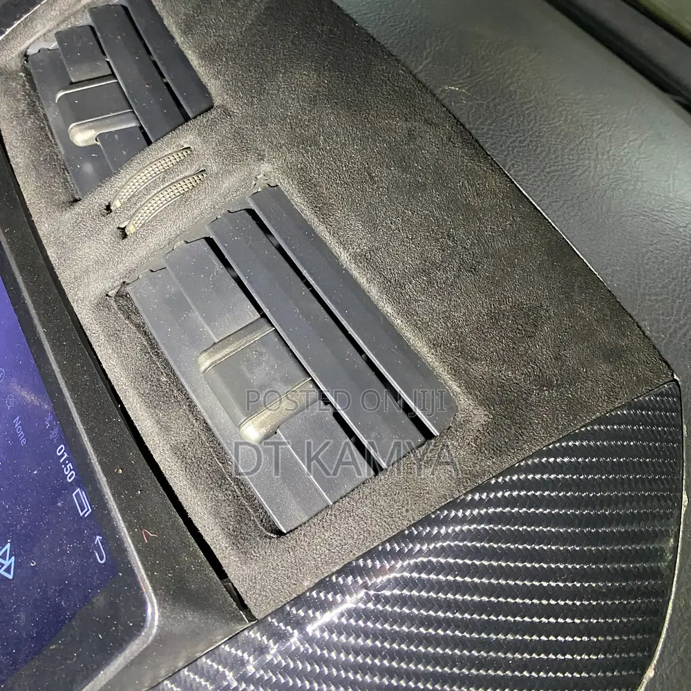 Carbon Fiber Vinyl Wraps Stickers in Different Colors for Your Car