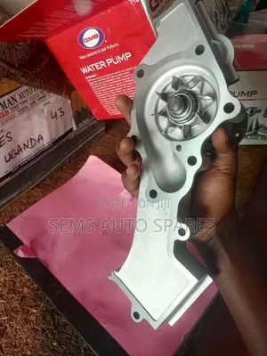 Water Pump- Nissan El Grand Terrano
