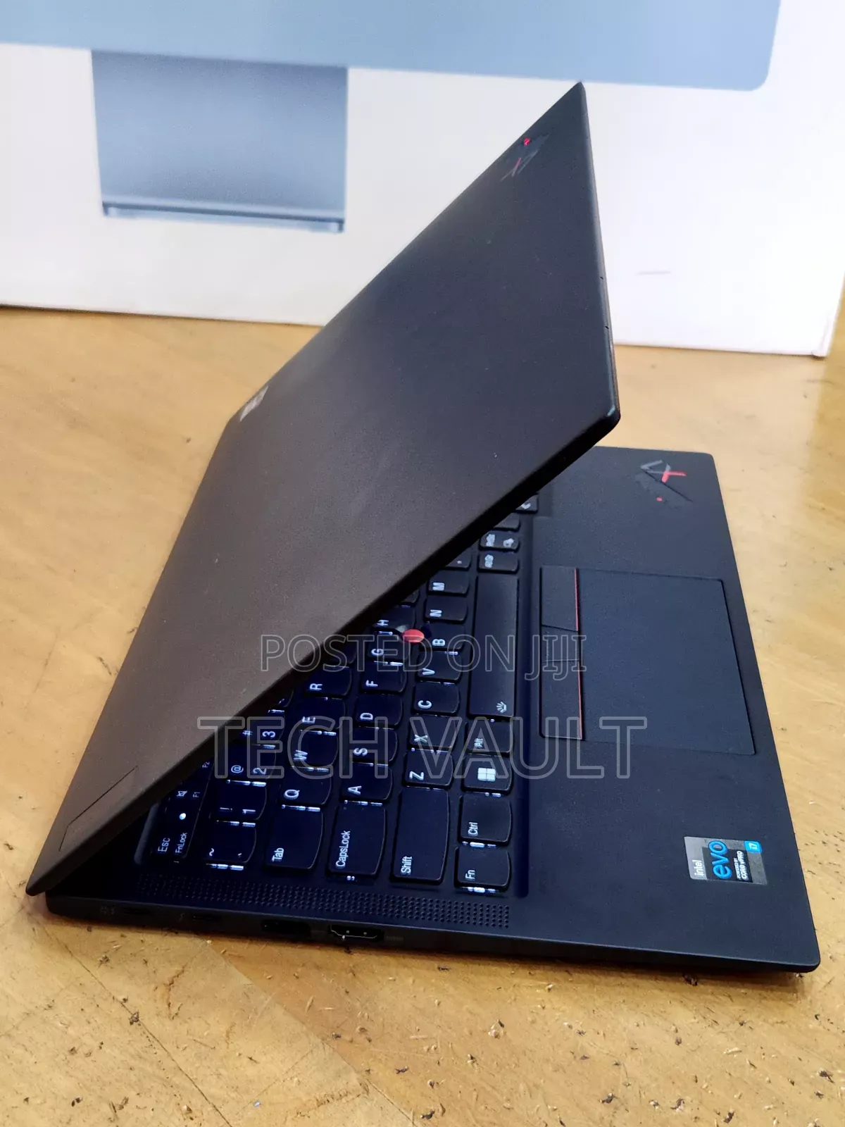 New Laptop Lenovo ThinkPad X1 Carbon 16GB Intel Core i7 SSD 512GB
