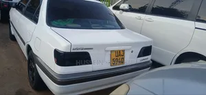 Toyota Carina 1999 White