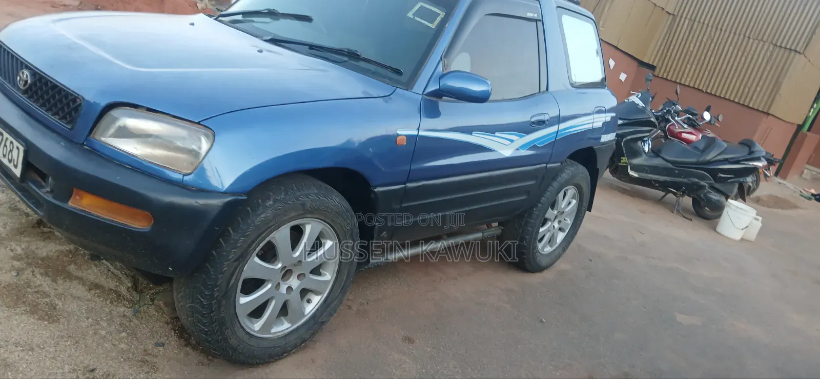 Toyota RAV4 Automatic 2000 Blue