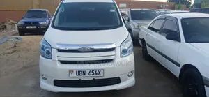 Toyota Noah 2008 White