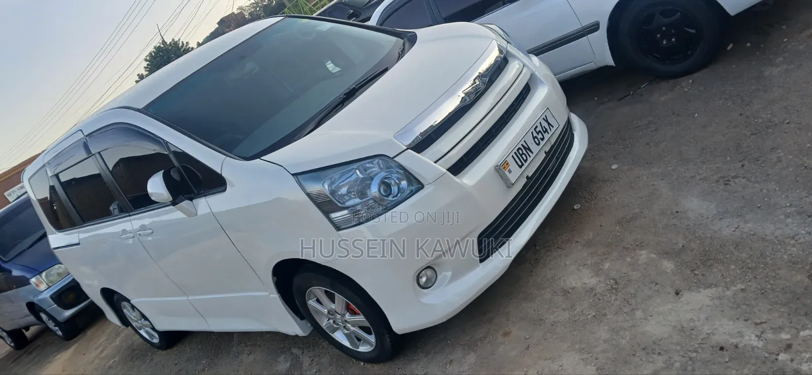 Toyota Noah 2008 White