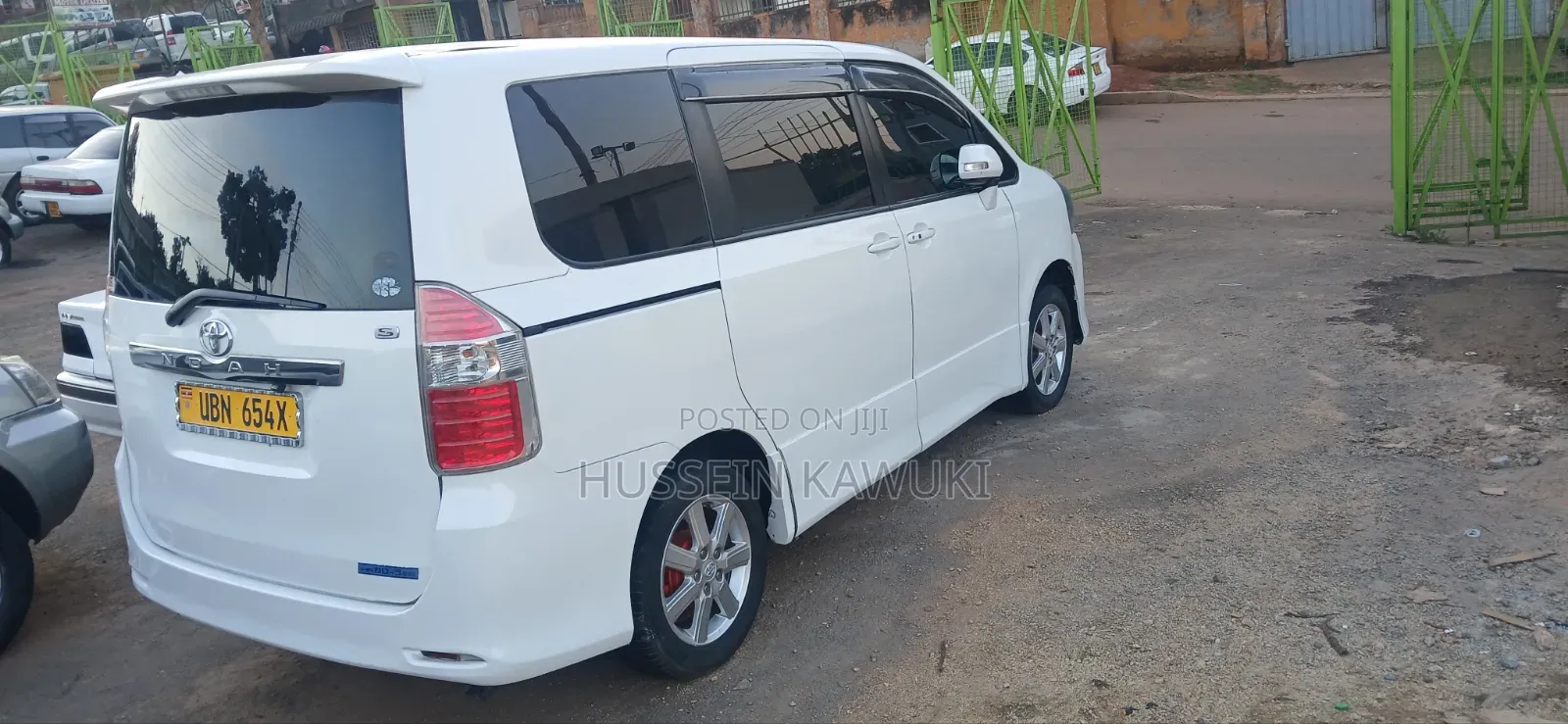 Toyota Noah 2008 White