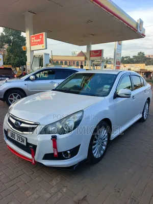 Subaru Legacy 2009 White