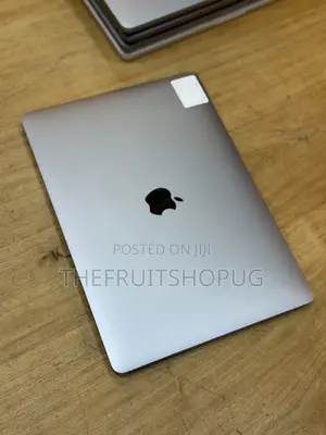 Laptop Apple MacBook Pro 2020 M1 8GB Apple M1 SSD 512GB