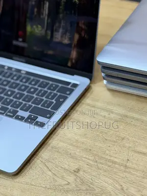 Laptop Apple MacBook Pro 2020 M1 8GB Apple M1 SSD 512GB