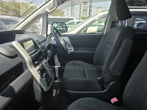 Toyota Noah 2013 Burgundy