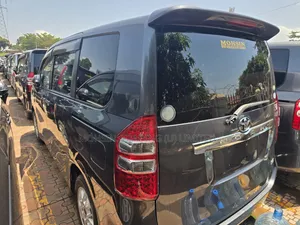 Toyota Noah 2013 Gray