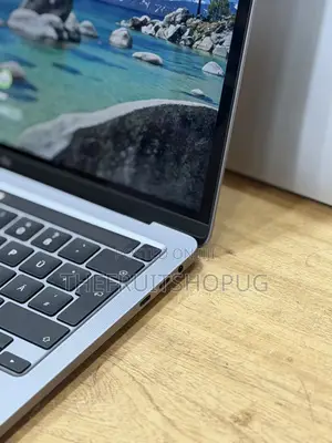 Laptop Apple MacBook Pro 2020 16GB Intel Core i5 SSD 512GB