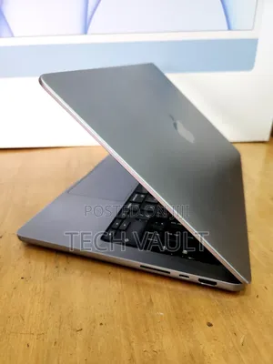 New Laptop Apple MacBook Pro 2021 M1 16GB Apple M1 Pro SSD 512GB